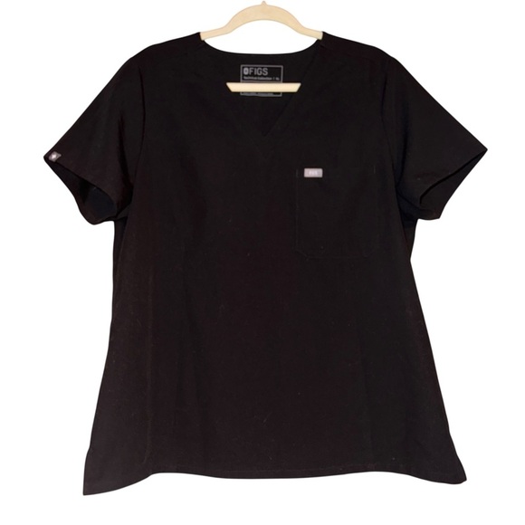 FIGS Scrubs Catarina One Pocket Scrub Top Black Size Extra Large XL - Picture 7 of 14